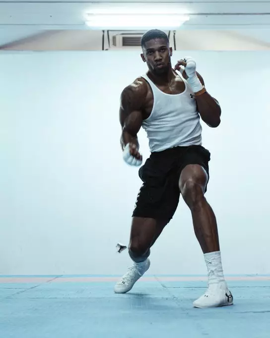 A Clash Of Heavyweights: Anthony Joshua Vs Francis Ngannou | Sports Hold