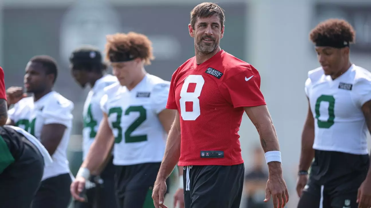 Aaron Rodgers sa vrátil zranením a ohromuje tréningovým kempom New York Jets