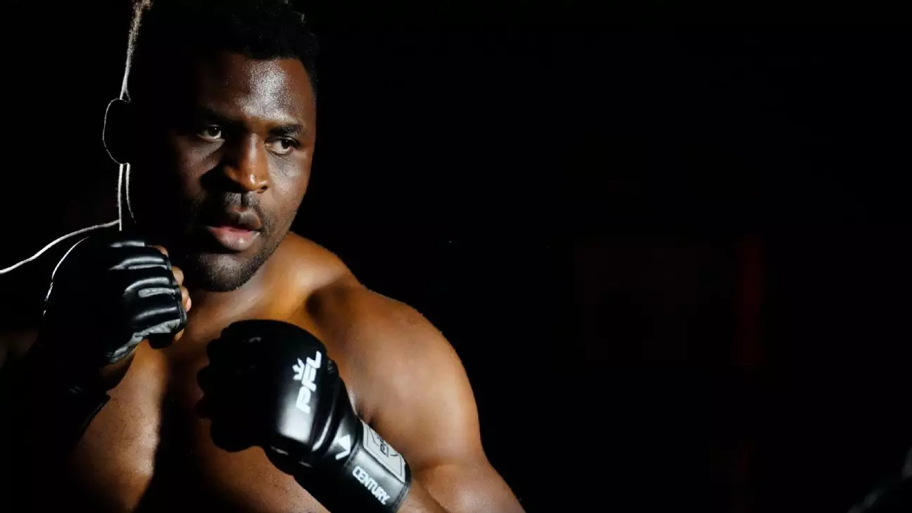 Francis Ngannou sa vracia do MMA v PFL debutuje