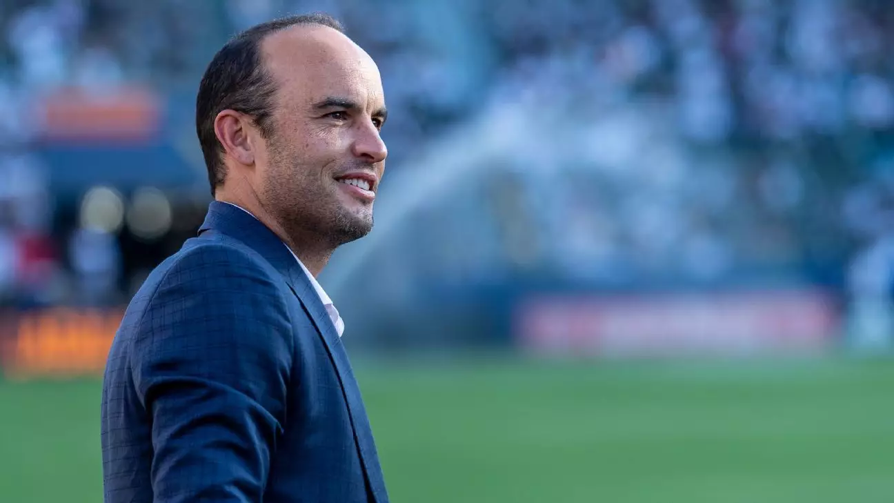 Landon Donovan začne trénovať profesionálne ženské futbalové mužstvo