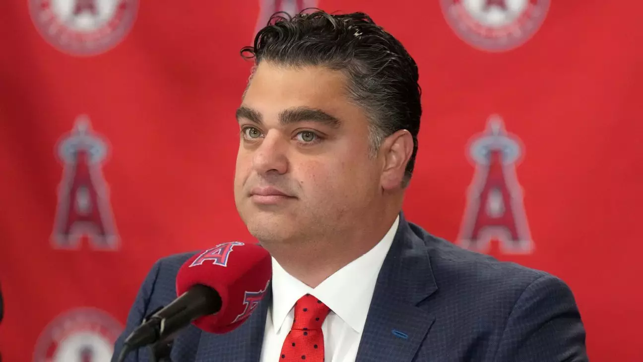 Perry Minasian získal novú zmluvu ako generálny manažér Los Angeles Angels