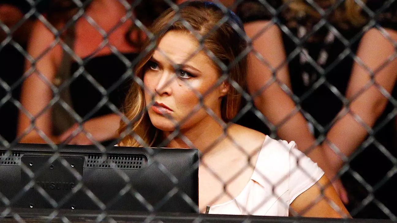 Ronda Rousey: Odpoveď na zneužívateľný video o Sandy Hook