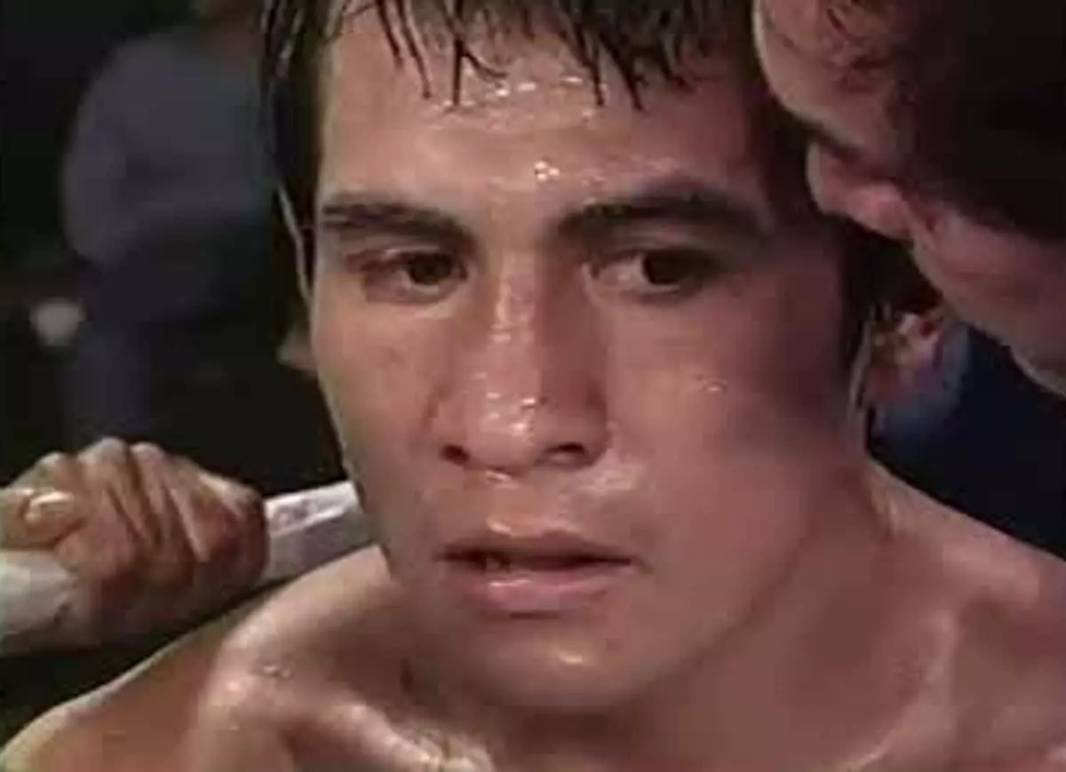 The Legendary Barrera vs. Morales Trilogy: A Mexican Boxing Saga