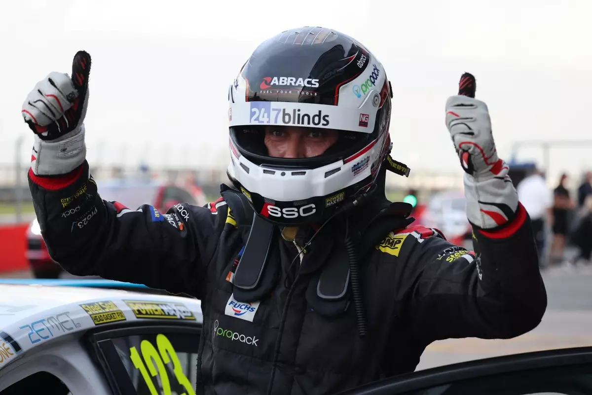 Dan Lloyd’s Resurgence: A New Chapter with Restart Racing in the BTCC