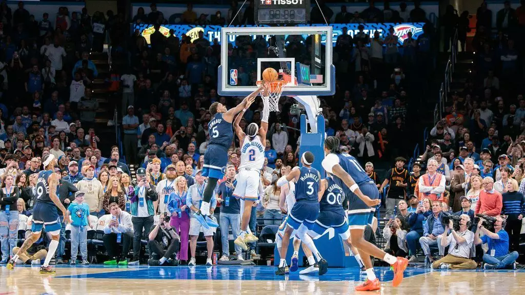 Timberwolves prekonali Thunder v napínavom súboji: Obrat z 25 bodov a historické víťazstvo