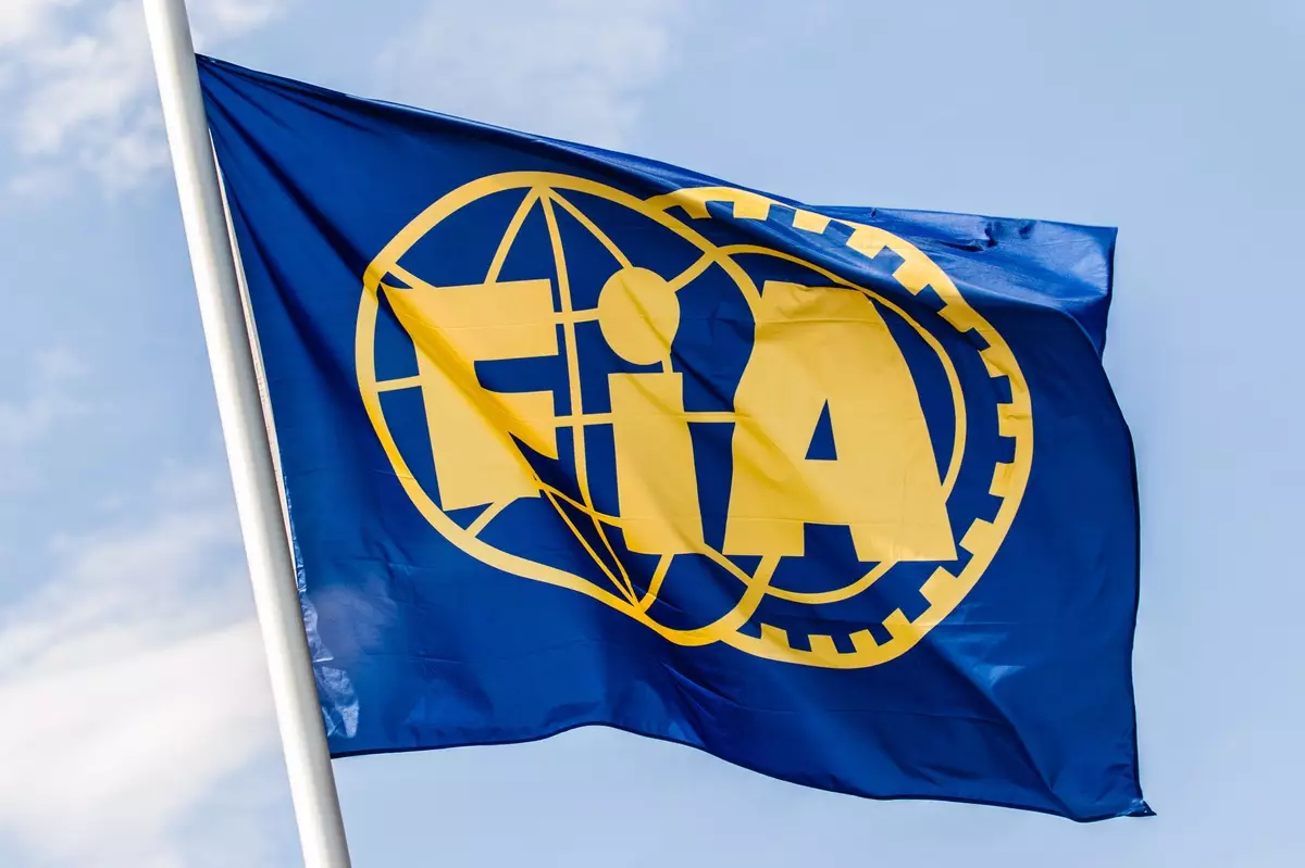 The Unsettling Clockwork of Formula 1: Disrupting Diversity and Leadership Dynamics