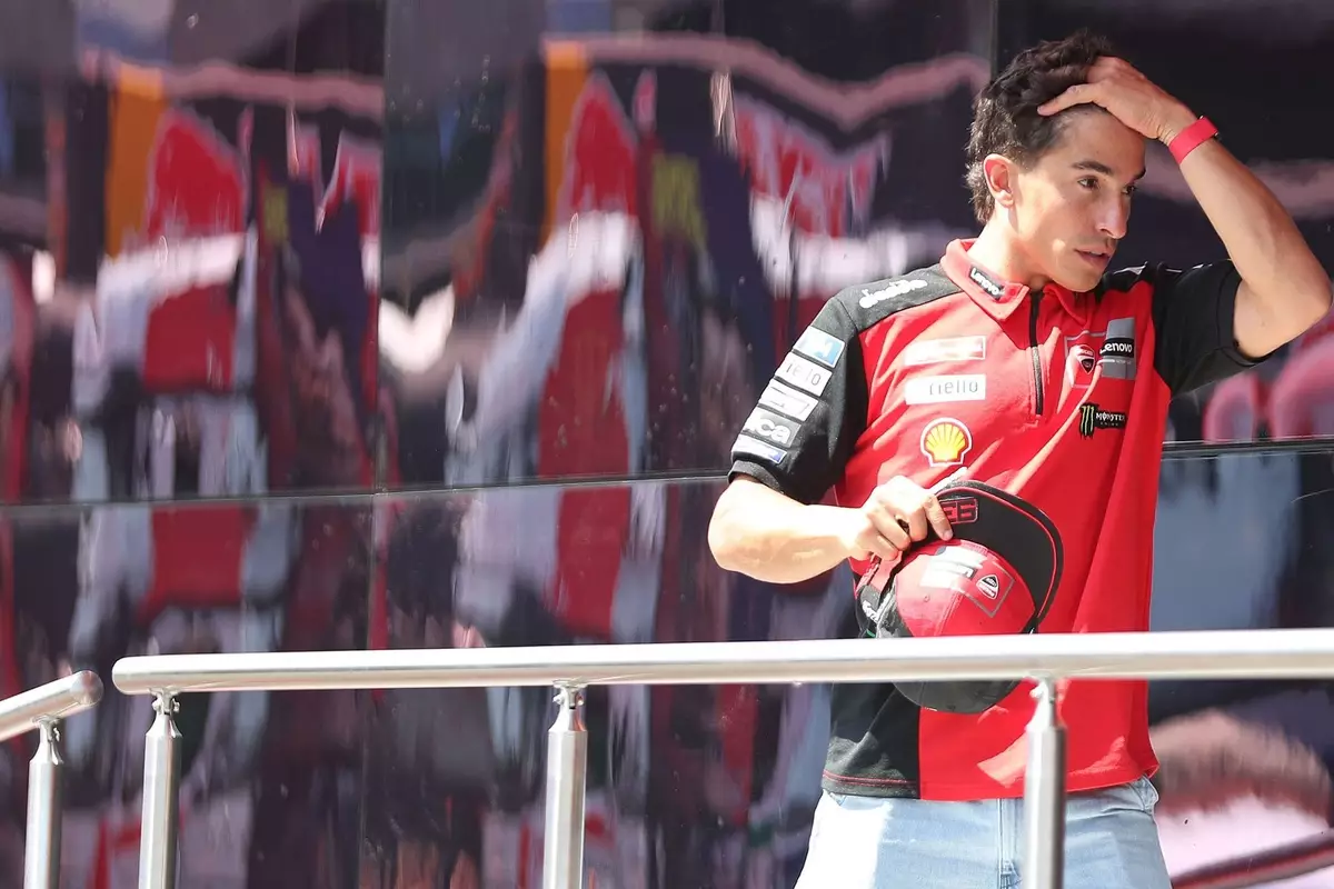 Reevaluating Progress: The Hidden Tensions in MotoGP’s Move Towards Electronic Safety Measures